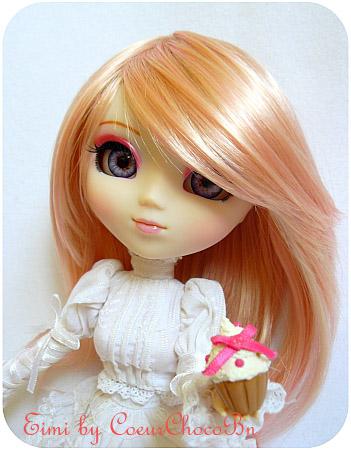 Pullip ou pas Pullip ? Telle est la question ! http://www.kawaii-mania.com/images/Pullip/t_P1070223_cadre.jpg