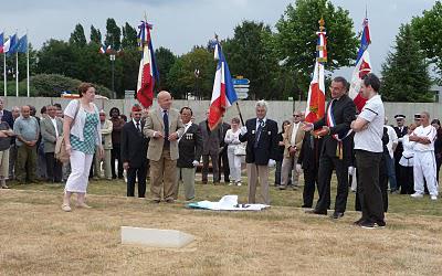 Le maire de Val-de-Reuil a rendu hommage au couple Doucet