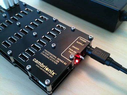 USB32 port Cambrionix-B2-32-Port-USB-Charging-Station-22