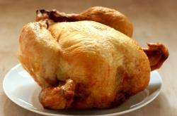 Poulet caramélisé et ses aubergines dorées http://img.zigonet.com/cannes/poulet_924_w250.jpg