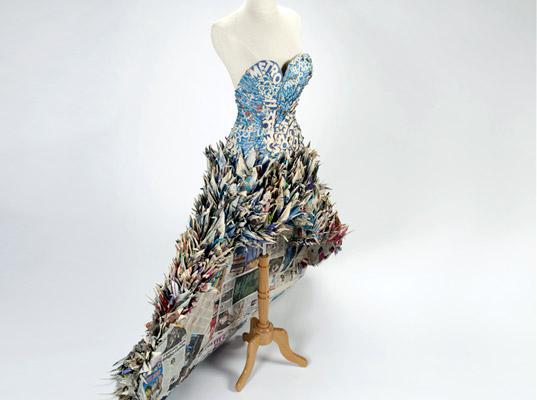 robe papier 1 La mode version origami à base de papier recyclé ...