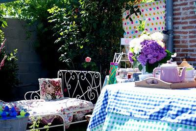 UN DIMANCHE AU JARDIN, vente de créateurs dans mon jardin : RéSUMé et PHOTOS UN DIMANCHE AU JARDIN, vente de créateurs dans mon jardin : RéSUMé et PHOTOS