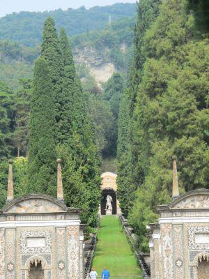 Et un palace de plus hors du coup côté jardin: La Villa d'Este IMG_0351persp.jpg