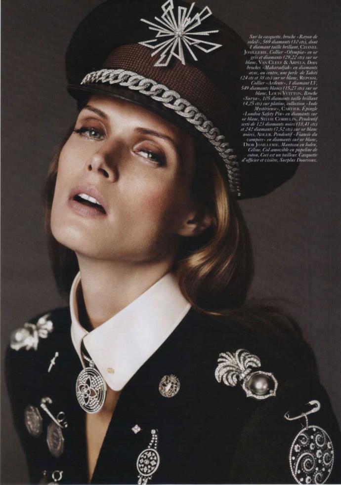 http://media.paperblog.fr/i/345/3452183/malgosia-bela-josh-olins-vogue-paris-aout-201-L-2.jpeg