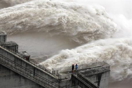 le Barrage des 3 Gorges vs la Nature... qui va forcément gagner?