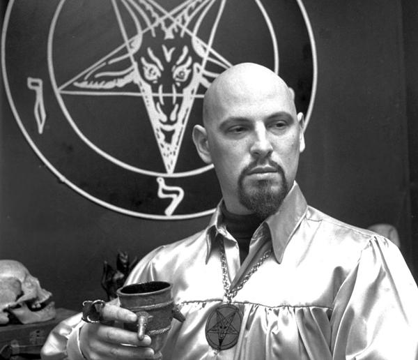 lavey-jekyllethyde lavey-jekyllethyde