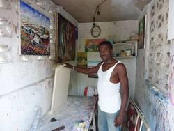 Jean-Claude Blanc dans son atelier de Port-au-Prince