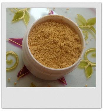 Teint soleil doré : la poudre matifiante révélatrice d'éclat - recettes de cosmétiques naturels maison avec MaCosmetoPerso