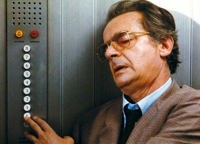 La terrasse d’Ettore Scola : un intellectuel de gauche doit-il avoir mauvaise conscience ? La Terrasse