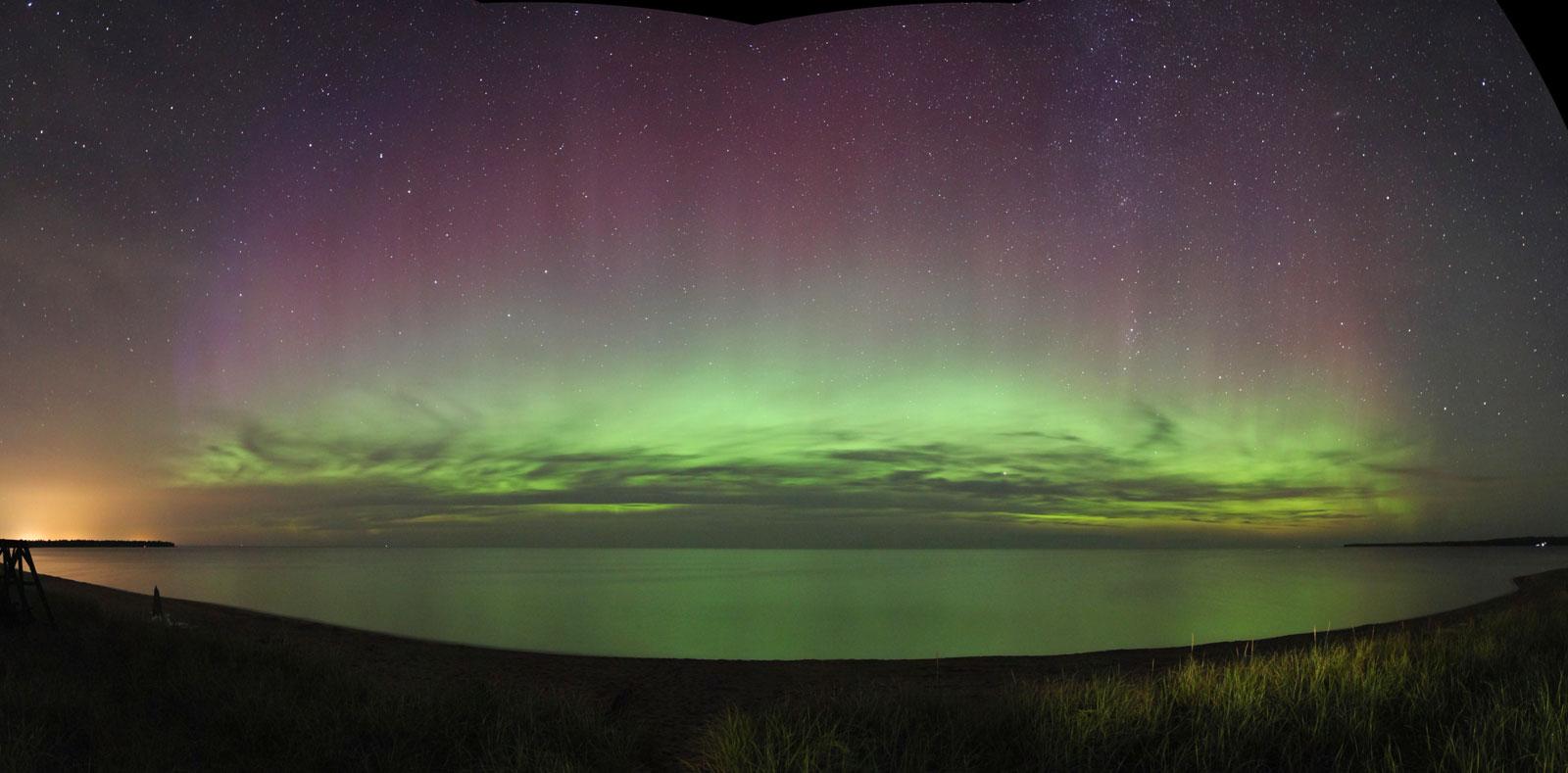 Aurore boréale dans le Michigan, le 3 août 2010