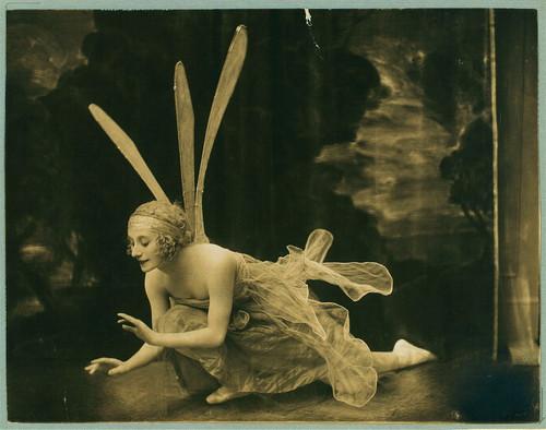 La bête en la belle. Ou le contraire. Comme vous voulez.
Le... La bête en la belle. Ou le contraire. Comme vous voulez.
Le...