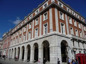 Apple Store: Ouverture de celui de Covent Garden Apple Store: Ouverture de celui de Covent Garden