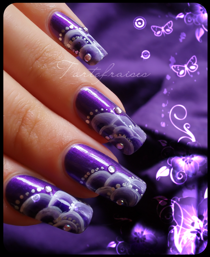 http://tartofraises.nailblogs.net/nailart/nuagesOS/one_stroke_6.png