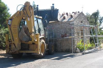 La petite chapelle embellit 004.1281267296.JPG