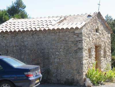 La petite chapelle embellit 005-2.1281267445.JPG