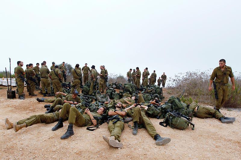Mercredi 4 août, quelques jours après les affrontements meurtriers survenus à la frontière entre Israël et le Liban. Les appels au calme se sont multipliés et l'armée israélienne a repris une position plus en retrait. 