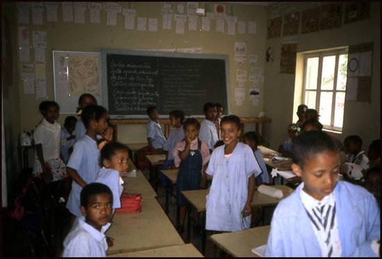 Cratère de Cova et village de Passagem cap-vert-ecole.1277285850.jpg