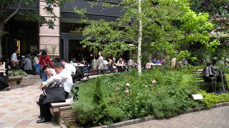 Au centre, Marunouchi ... DSCN3686