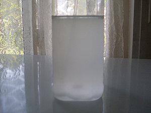 Fabriquez votre propre produit fait maison avec du vinaigre pour nettoyer vos toilettes Astuce d’Angélique: Faire son produit pour les toilettes