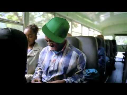 Sony tacle l’iPhone via une publicité Image de prévisualisation YouTube