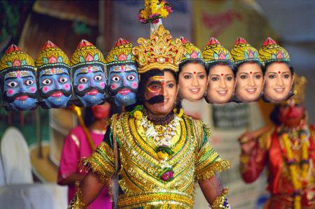 Rawan Réf DT 28: La belle-mère, le préservatif et l’Etat laïc