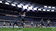 FIFA 11 - Enfilez les gants du gardien x360 etoo header