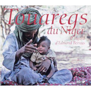 Sédentaires et nomades, “du mythe réel aux réalités présentes”…. touareg.1282208624.jpg