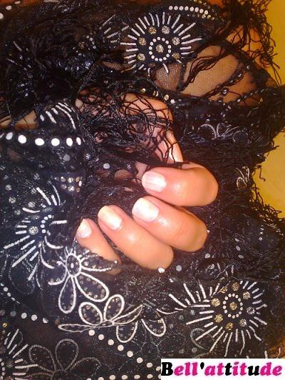 Voilage nacré sur mes ongles! 220820109170.jpg