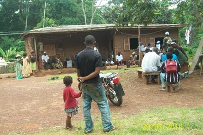 Cameroun : Les passeurs de savoir traditionnel à l’œuvre Cameroun : Les passeurs de savoir traditionnel à l’œuvre