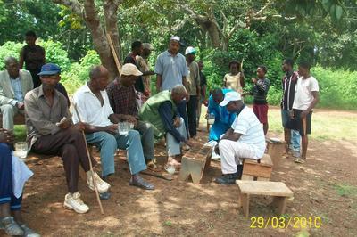 Cameroun : Les passeurs de savoir traditionnel à l’œuvre Cameroun : Les passeurs de savoir traditionnel à l’œuvre