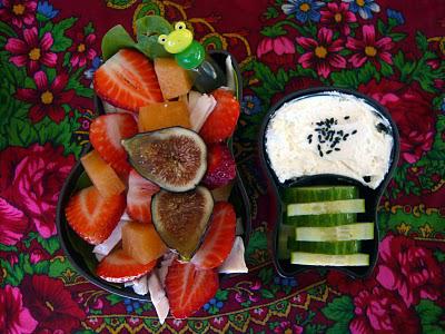 Bento #16 Salade Figue, Feta, Fraises, Fun Bento#16