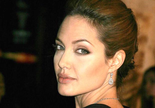 Angelina Jolie : réalisatrice pour la première fois !