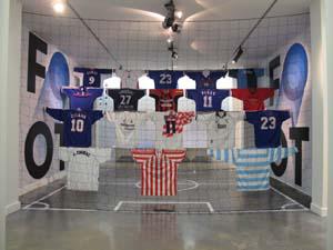 http://www.museepresidentjchirac.fr/fr/f3_3_img/photo-expo-dossier-foot.jpg
