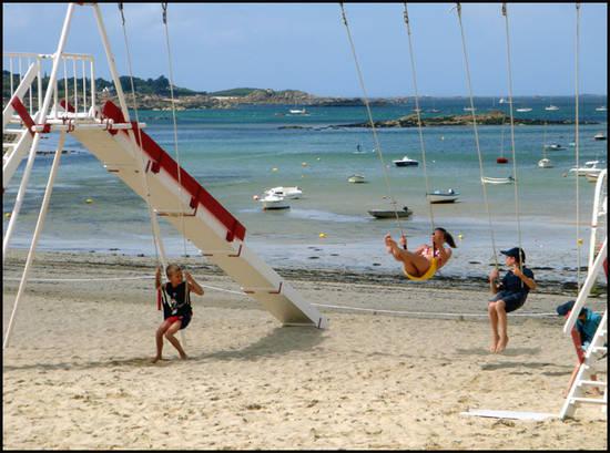 Plage active balancoire-erotique-gamins.1280578286.jpg