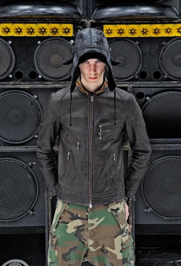 SASQUATCHFABRIX – F/W 2010 COLLECTION LOOKBOOK SASQUATCHFABRIX – F/W 2010 COLLECTION LOOKBOOK