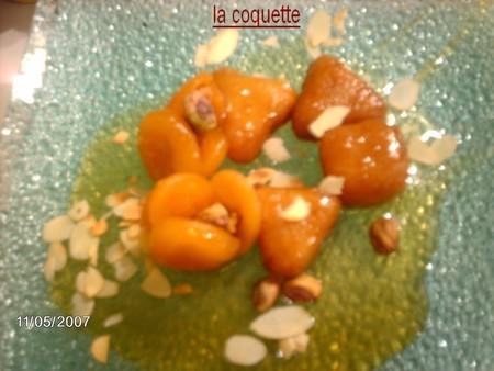 chbih esoufra (pate d'amandes en sauce) IMAG1180