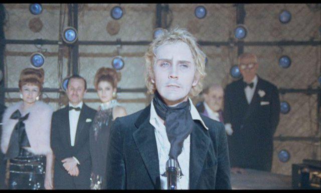 Histoires Extraordinaires - Federico Fellini, Louis Malle, Roger Vadim (1968)