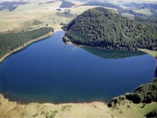 Volcanisme en France : le Pavin encore actif... ? 2° Volet de l'Etude. Volcanisme en France : le Pavin encore actif... ? 2° Volet de l'Etude.