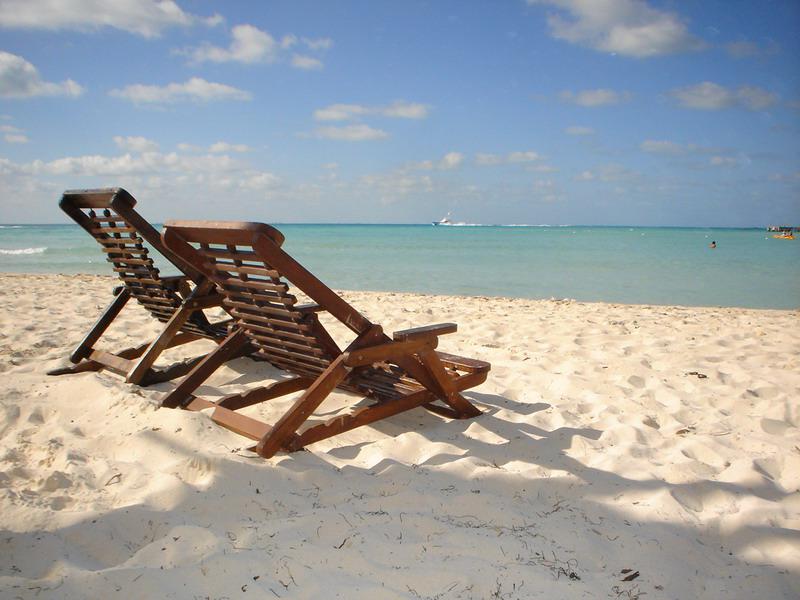 Sous_le_soleil Sous_le_soleil