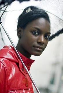 KELLY MOREIRA KELLY MOREIRA