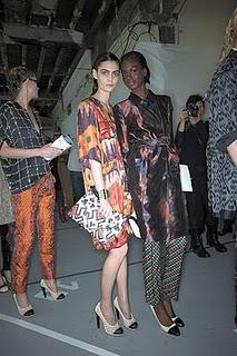 KELLY MOREIRA KELLY MOREIRA