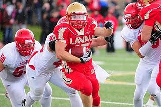 Victoire de 50-9 contre Mcgill Victoire de 50-9 contre Mcgill