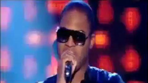 Taio Cruz ... Regardez-le en live avec son tube Dynamite Taio Cruz ... Regardez-le en live avec son tube Dynamite