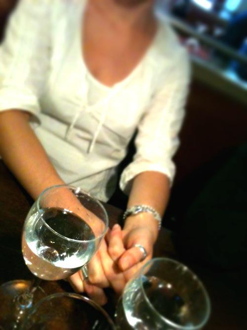 C’est une question de conjoncture.
Sam-Ya s’est... C’est une question de conjoncture.
Sam-Ya s’est...