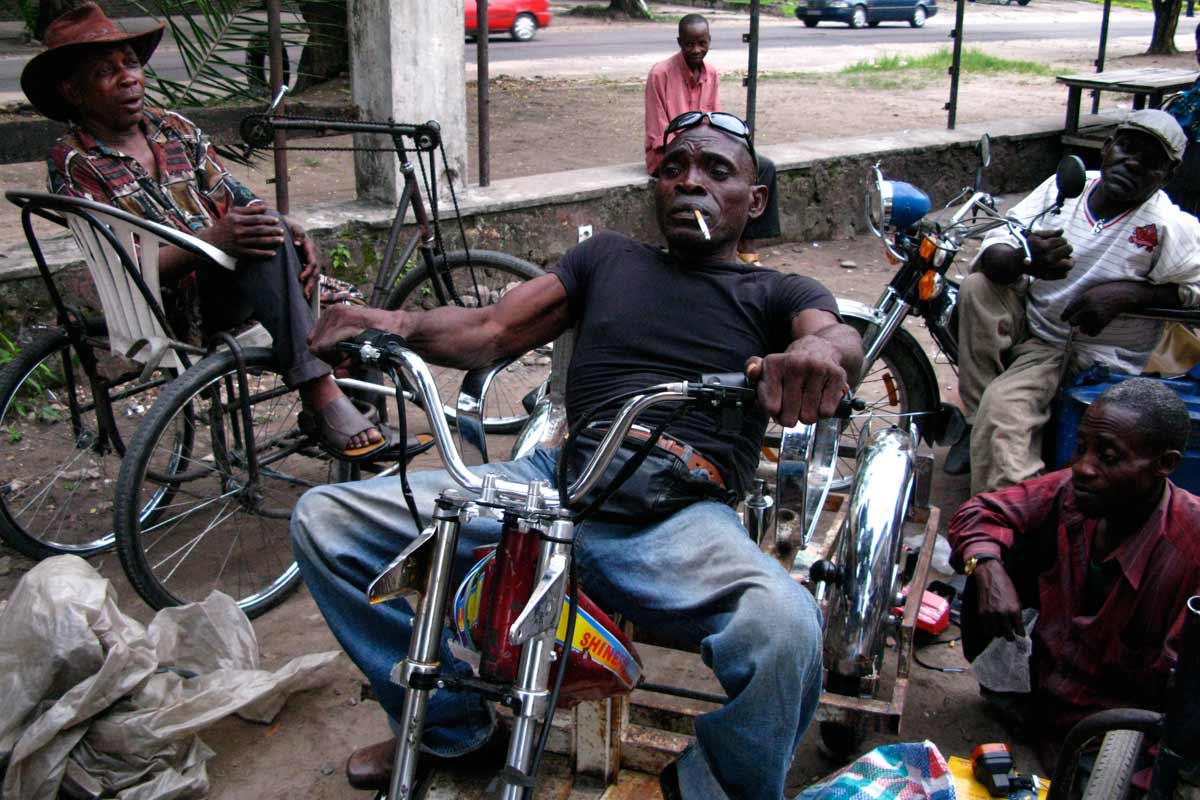 Critique en avant-première : Benda Bilili ! (par Jango) Critique en avant-première : Benda Bilili ! (par Jango)