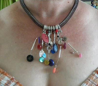 Entrevue avec une passionnée des bijoux... Bijoux d'Alyzée Entrevue avec une passionnée des bijoux... Bijoux d'Alyzée