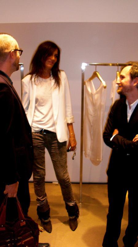 Debrief de la Vogue Celebration Night... Image and video hosting by TinyPic