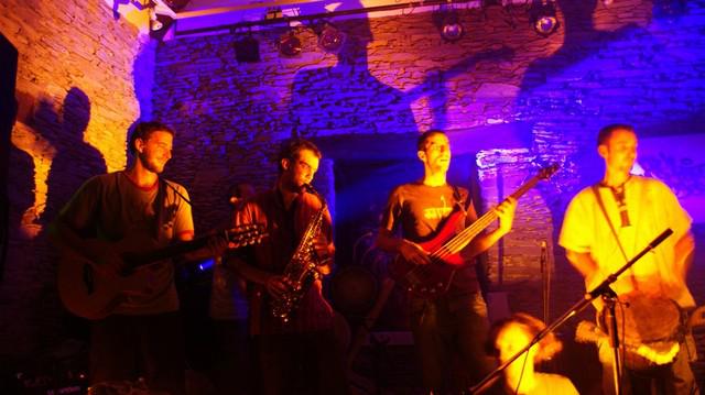 MUSES EN TROC MUSES EN TROC