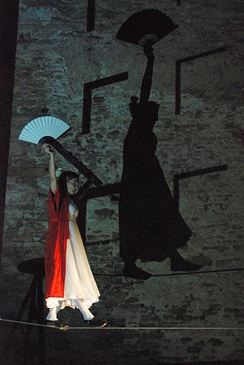 Sur le fil DSC_0159.JPG