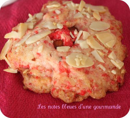 Cookies aux pralines roses et amandes effilées IMG_4895_